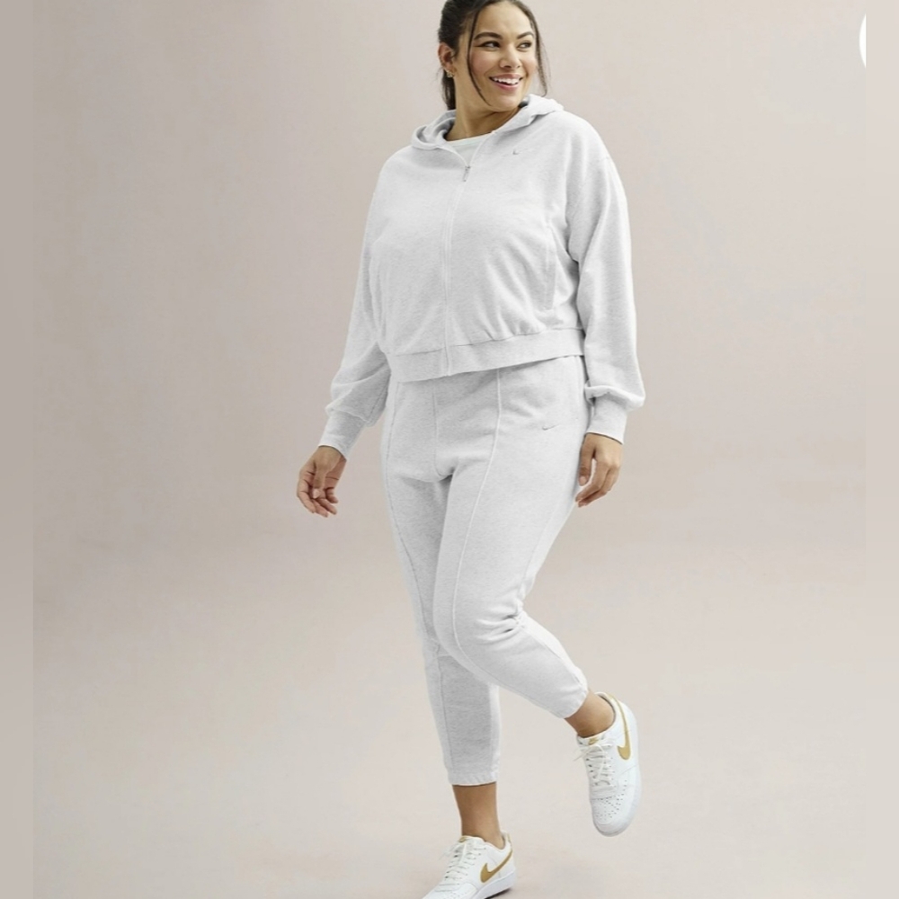 NWT NIKE Slim Fit High Rise Joggers Size 3X Birch Heather